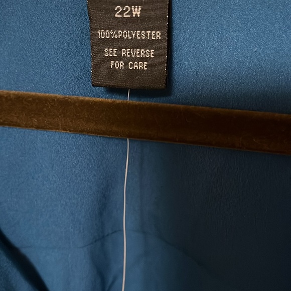 NWT Plus size shirt - Picture 3 of 4